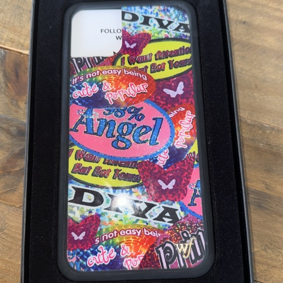 2 WILDFLOWER PHONE CASES iPhone 11 pro max - Picture 5 of 5